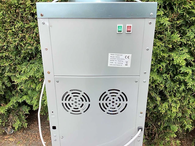 Ovitao water dispenser met watergallons - afbeelding 7 van  9