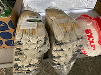 Oxaalzuur, safeworker, paslode, werkhandschoen, bouwhelmen, spijkers, kitspuiten - afbeelding 3 van  7