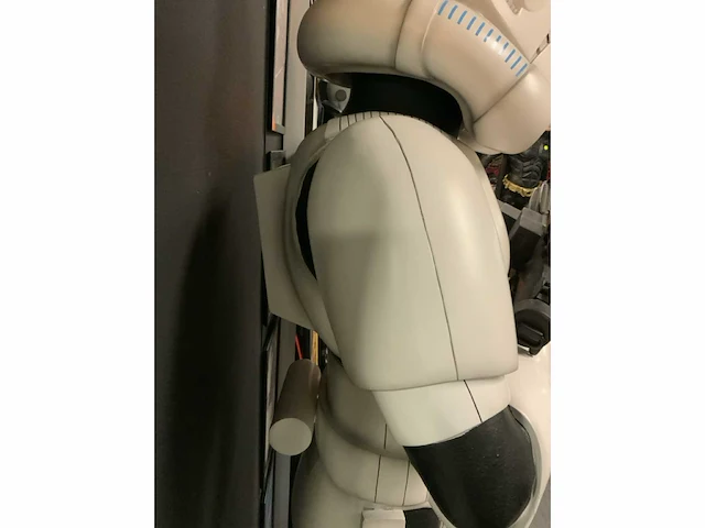 Oxmax stormtrooper 300/333 decor figuur - afbeelding 9 van  12