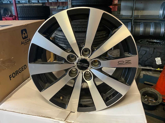 Oz - michelangelo - 5x114,3 velg (4x) - afbeelding 1 van  4