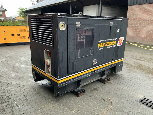 P70 stroomgenerator - afbeelding 8 van  14