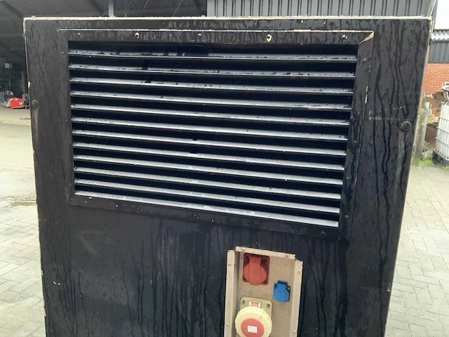P70 stroomgenerator - afbeelding 10 van  14