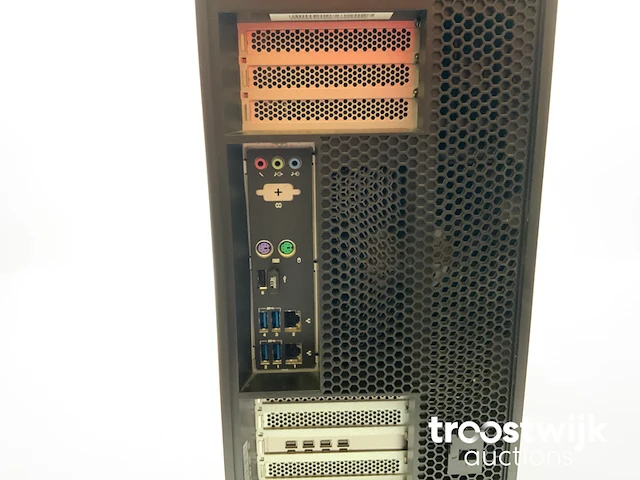 P920, 2x xeon(r) gold 6154, 192 gb ram, no hdd, nvidia quadro p1000 4 gb workstation - afbeelding 6 van  7