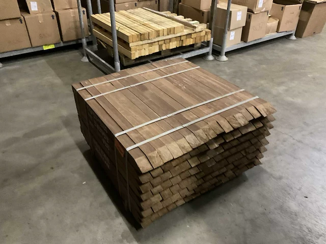 Paal geschaafd 60x60 azobe (160x) - afbeelding 2 van  5