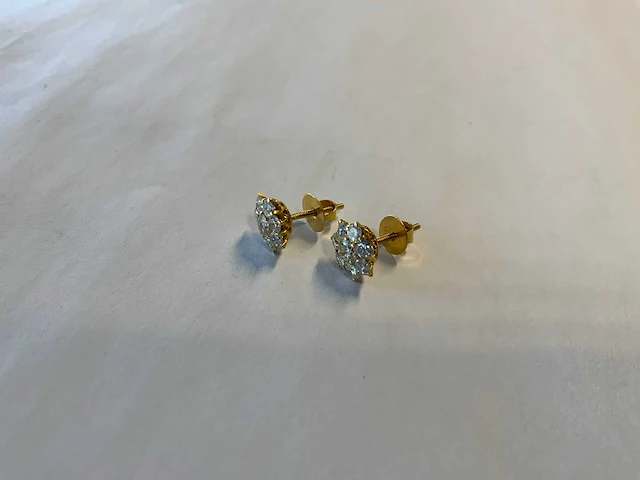 Paar 20 krt geelgouden rozetoorknoppen - afbeelding 4 van  4