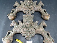 Paar antieke (18de/19de eeuw) bronzen haardbokvoeten