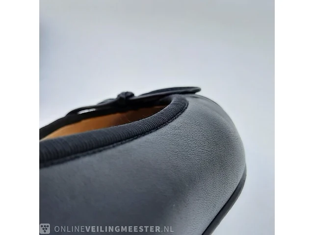 Paar ballerina's, maat 35 1/2c chanel - afbeelding 9 van  10