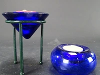 Paar blauwglazen kandelaren - afbeelding 3 van  5