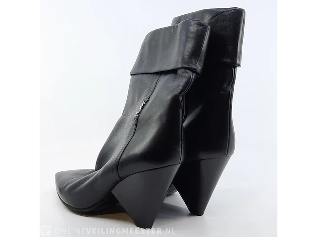 Paar enkel laarzen, maat 39 1/2 yves saint laurent, 678534 - afbeelding 5 van  6