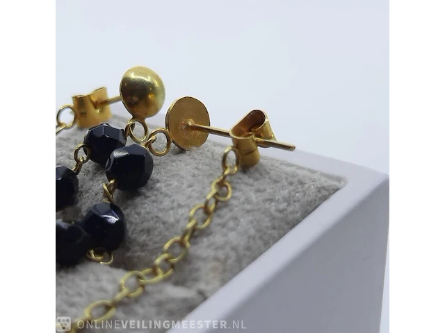 Paar gouden oorstekers, 14 karaats - afbeelding 9 van  10