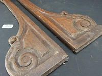 Paar houten consoles met snijwerk - afbeelding 3 van  5