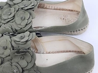 Paar instappers, maat 40 chanel - afbeelding 6 van  8