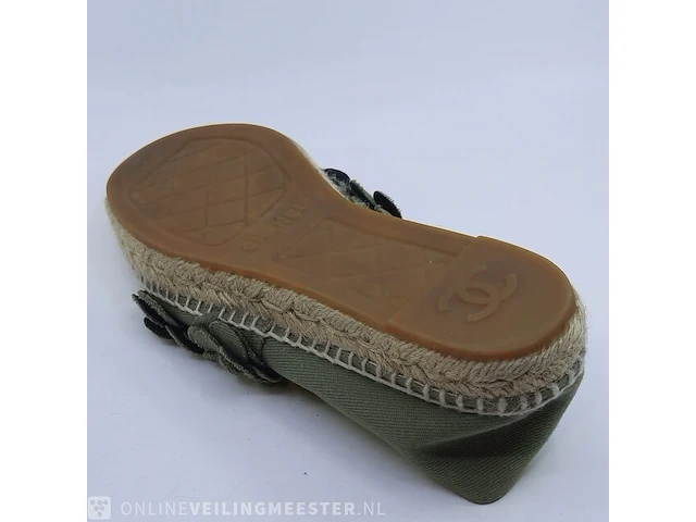 Paar instappers, maat 40 chanel - afbeelding 8 van  8