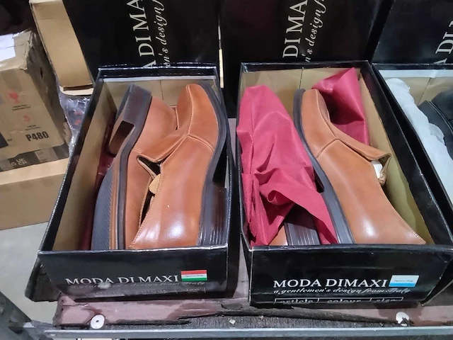 Paar italiaanse lederen heren schoenen. (10x) - afbeelding 2 van  7