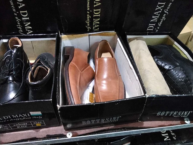 Paar italiaanse lederen heren schoenen. (10x) - afbeelding 6 van  7