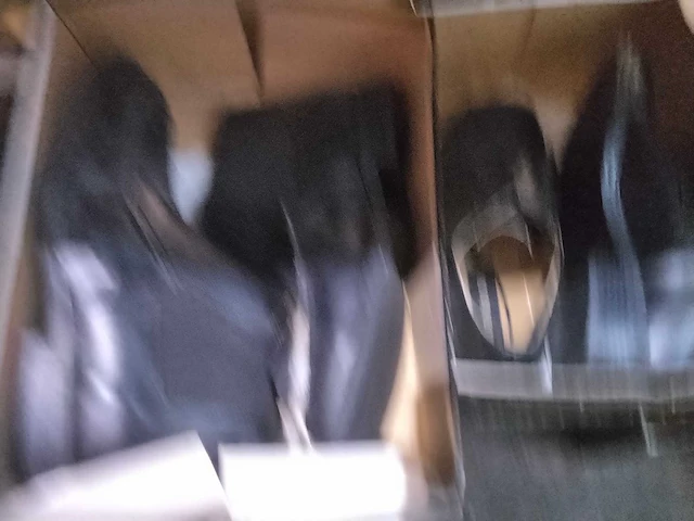 Paar italiaanse lederen schoenen heren en dames. (10x) - afbeelding 6 van  7