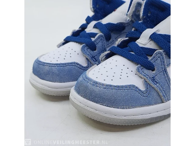 Paar kinder sneakers, maat 21 nike, jordan 1 mid se dr6236-401 - afbeelding 2 van  8