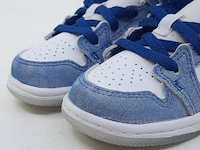 Paar kinder sneakers, maat 21 nike, jordan 1 mid se dr6236-401 - afbeelding 2 van  8