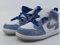 Paar kinder sneakers, maat 25 nike, jordan 1 mid se dr6236-401 - afbeelding 1 van  8