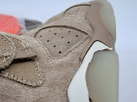 Paar kinder sneakers, maat 25 nike, jordan 6 retro sp - dh0692-200 - afbeelding 3 van  12