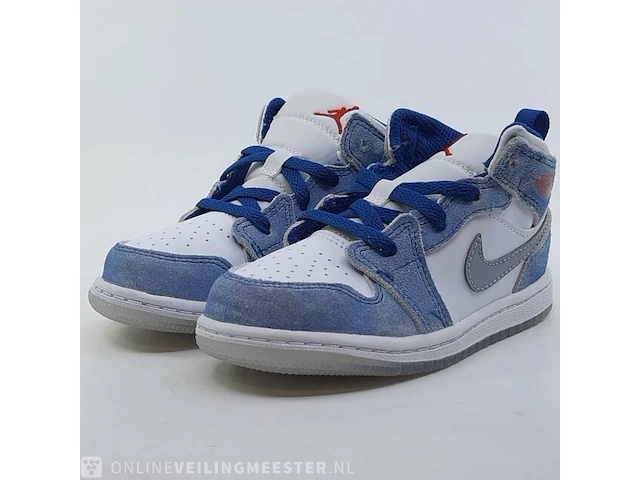 Paar kinder sneakers, maat 26 nike, jordan 1 mid se dr6236-401 - afbeelding 1 van  8