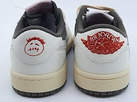 Paar kinder sneakers, maat 32 nike, jordan 1 low og sp x travis scott do5442-162 - afbeelding 24 van  25