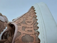 Paar kinder sneakers, maat 35 chloé, lauren lace&leather sneaker - afbeelding 8 van  9