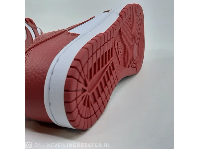 Paar kinder sneakers, maat 35 nike, dunk low ps - dc9564-111 - afbeelding 10 van  10