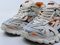 Paar kindersneakers, maat 30 balenciaga, track sneaker - afbeelding 2 van  9