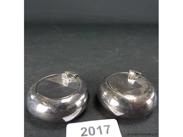 Paar kleine asbakjes - afbeelding 1 van  5