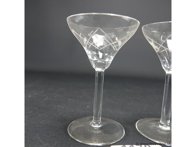 Paar kristallen glazen - afbeelding 4 van  5