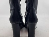 Paar laarzen maat 38, christian louboutin, zwart - afbeelding 11 van  17
