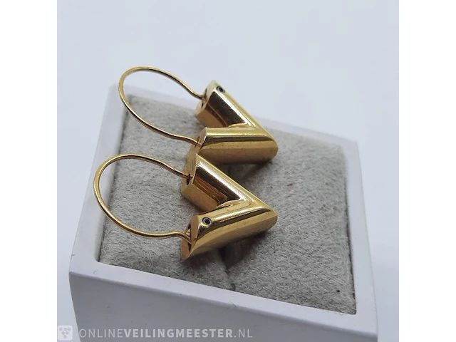 Paar oorhangers louis vuitton - afbeelding 7 van  7
