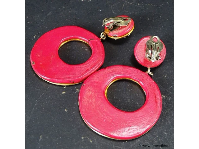 Paar oorsieraden - afbeelding 3 van  3