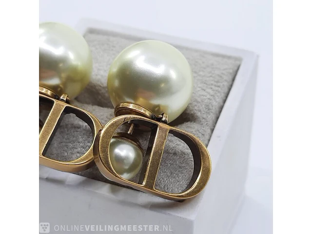 Paar oorstekers christian dior - afbeelding 2 van  9