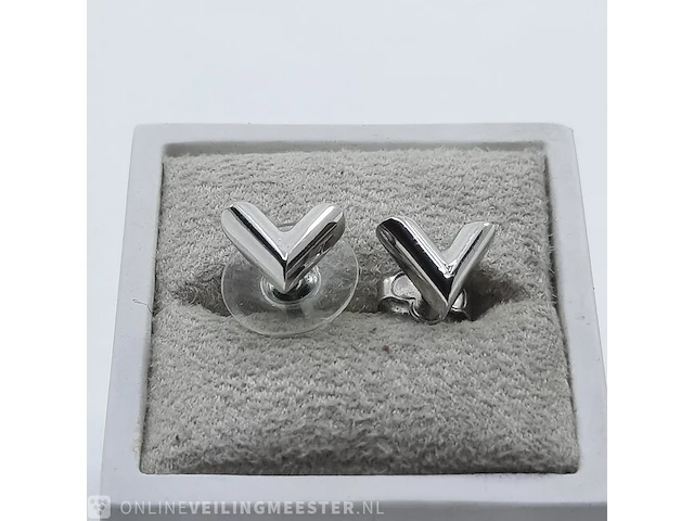 Paar oorstekers louis vuitton - afbeelding 2 van  7