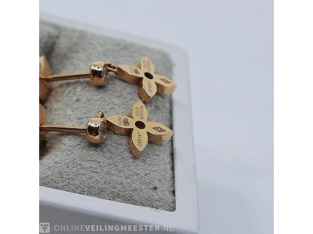 Paar oorstekers louis vuitton - afbeelding 4 van  8