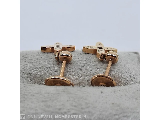 Paar oorstekers louis vuitton - afbeelding 7 van  8