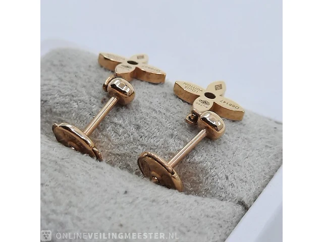 Paar oorstekers louis vuitton - afbeelding 8 van  8