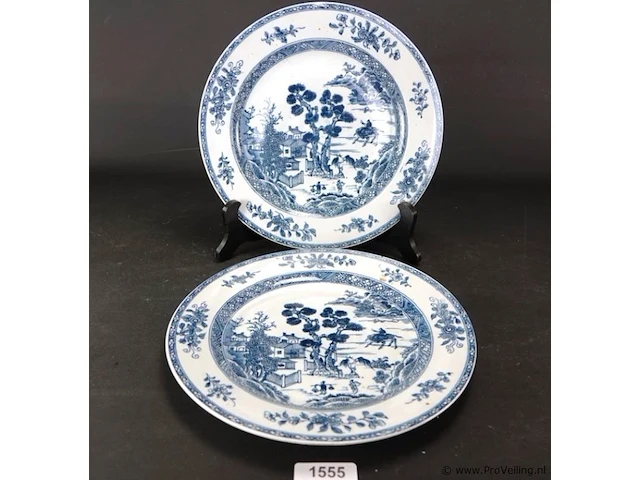Paar oude chinese borden - afbeelding 1 van  5