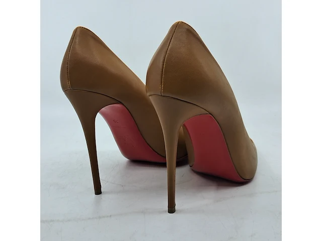 Paar pumps, christian louboutin - afbeelding 8 van  12