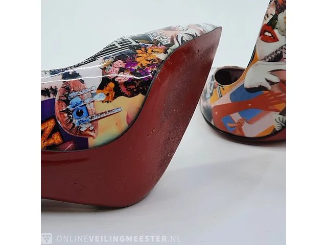 Paar pumps, maat 36 1/2 christian louboutin - afbeelding 9 van  10