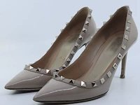 Paar pumps, maat 36 valentino - afbeelding 1 van  9