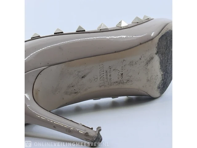 Paar pumps, maat 36 valentino - afbeelding 8 van  9