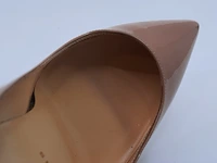 Paar pumps, maat 38 1/2 christian louboutin - afbeelding 3 van  11