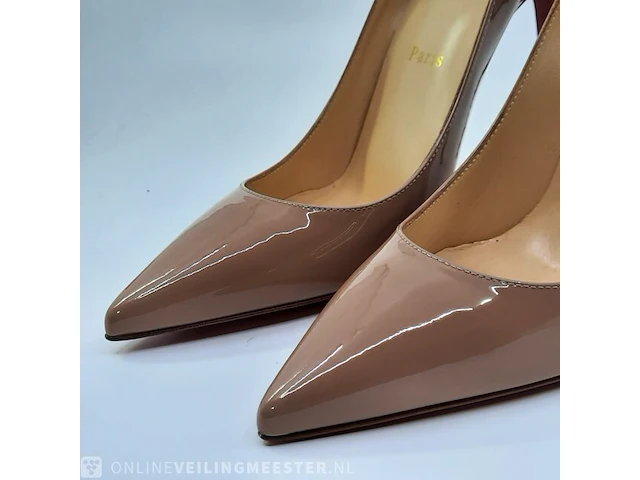 Paar pumps, maat 38 1/2 christian louboutin - afbeelding 4 van  11
