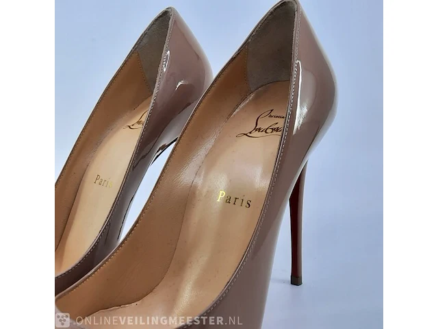 Paar pumps, maat 38 1/2 christian louboutin - afbeelding 5 van  11