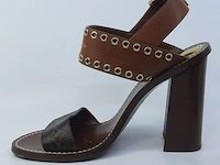 Paar pumps, maat 39 1/2 louis vuitton, passenger sandal - afbeelding 8 van  11
