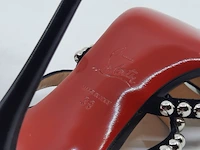 Paar pumps, maat 39 christian louboutin - afbeelding 9 van  9