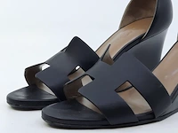 Paar pumps, maat 39 hermès, pe 172196z 2101 - afbeelding 2 van  9